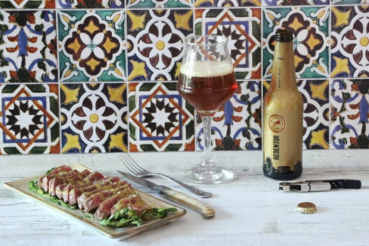 birra redentor e tataki di piemontese