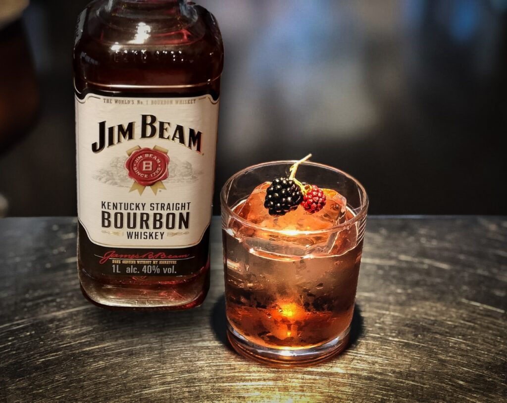 drink NUOVOMONDO di Christian Costantino Head Bartender del Marina Del Nettuno Lounge Bar di Messina