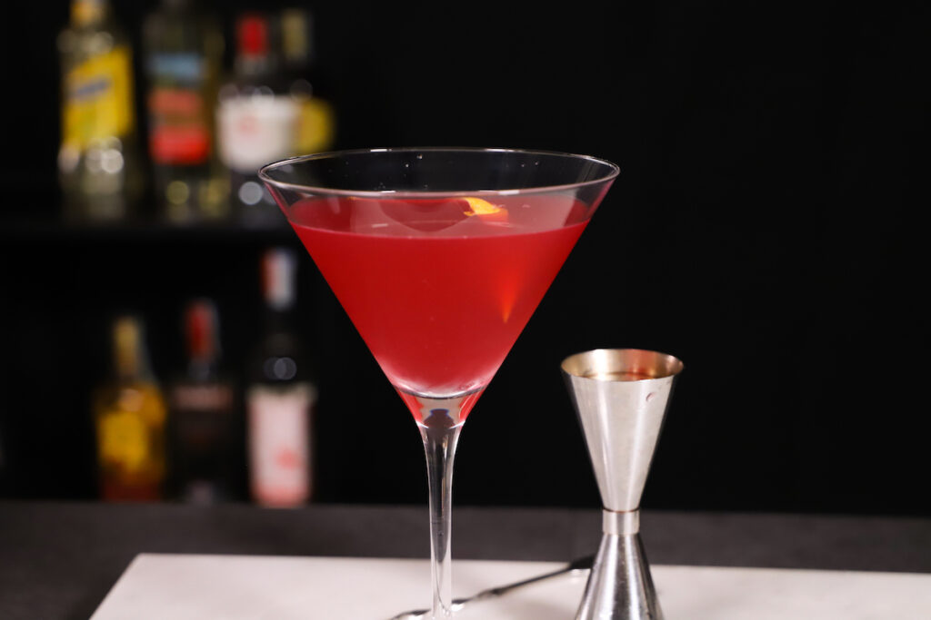 cosmopolitan cocktail