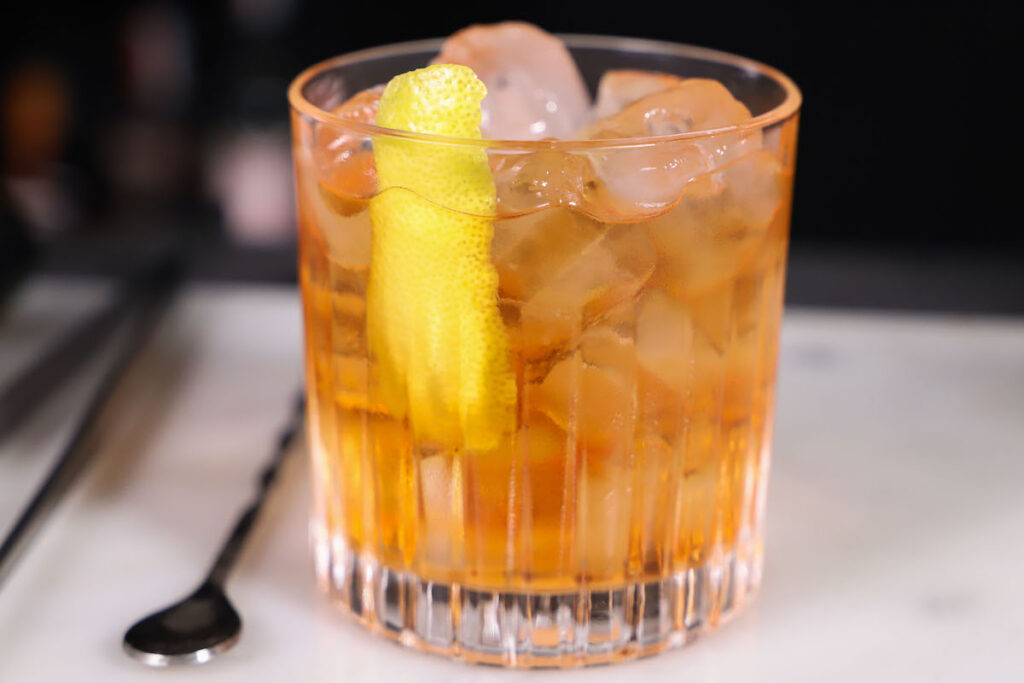 Old fashioned_cocktail