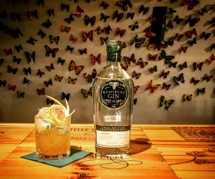 drink FAUVE di Simone Mina bar manager di Ch 18 87 di Roma