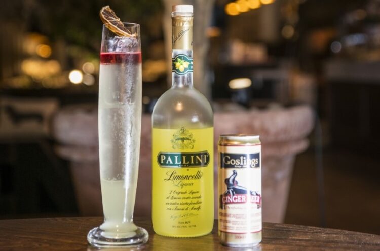 drink SPICED CITRUS Riccardo Martellucci bartender di QVINTO a Roma Photo by Miro Caruso 2