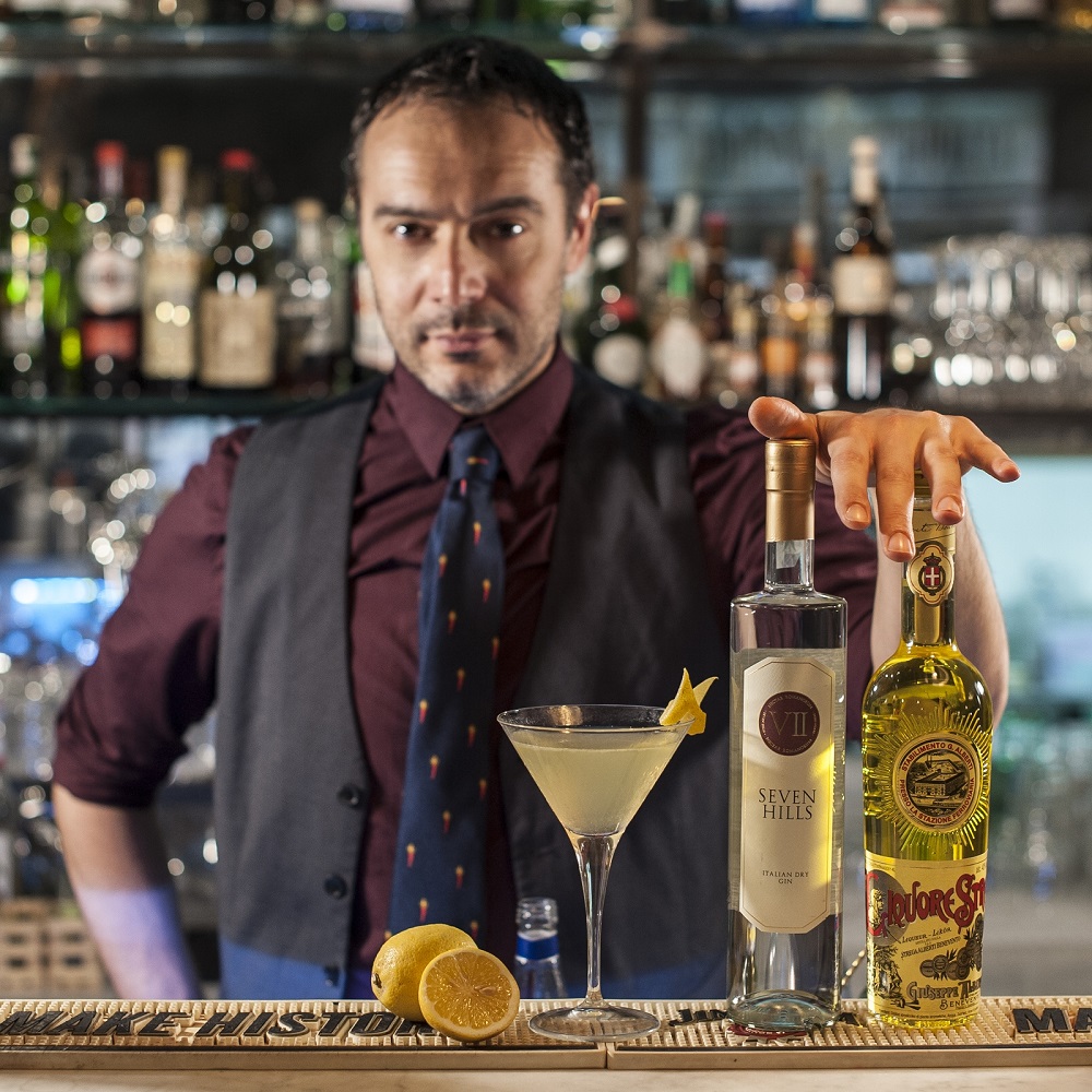 Paolo Manna, bar manager del Donna Romita Alcolici&Cucina di Napoli 3