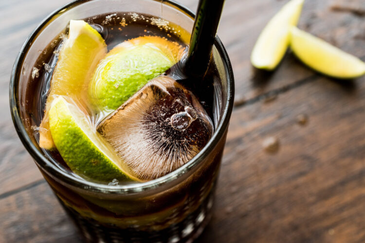 cuba libre cocktail