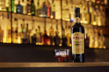 rabarbaro bergia bottiglia