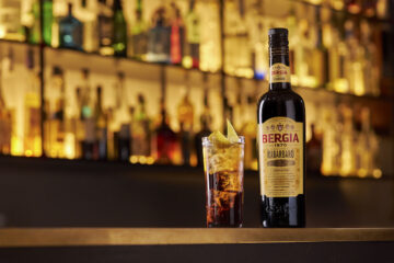 aperitivo rabarbaro e seltz