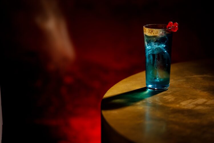 drink BLUE-BLOODED MARY di Sabina Yausheva photo by Andrea Di Lorenzo 1