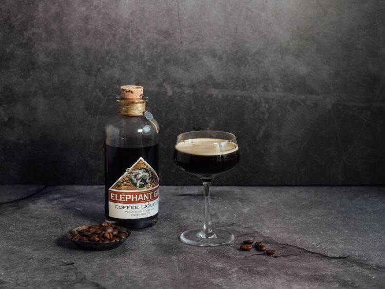 Espresso Martini con Elephant Gin liquore al caffe