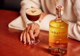 cocktail con sabatini gin venezuela
